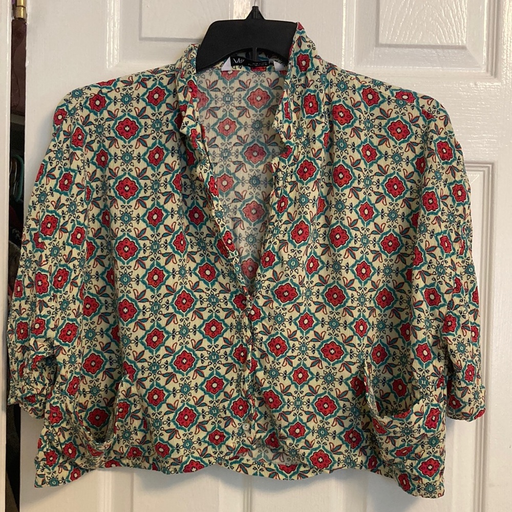 Zara Cropped Shirt Size L